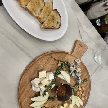 The Nash - Cheese board - New American Near Me - Houston, Texas