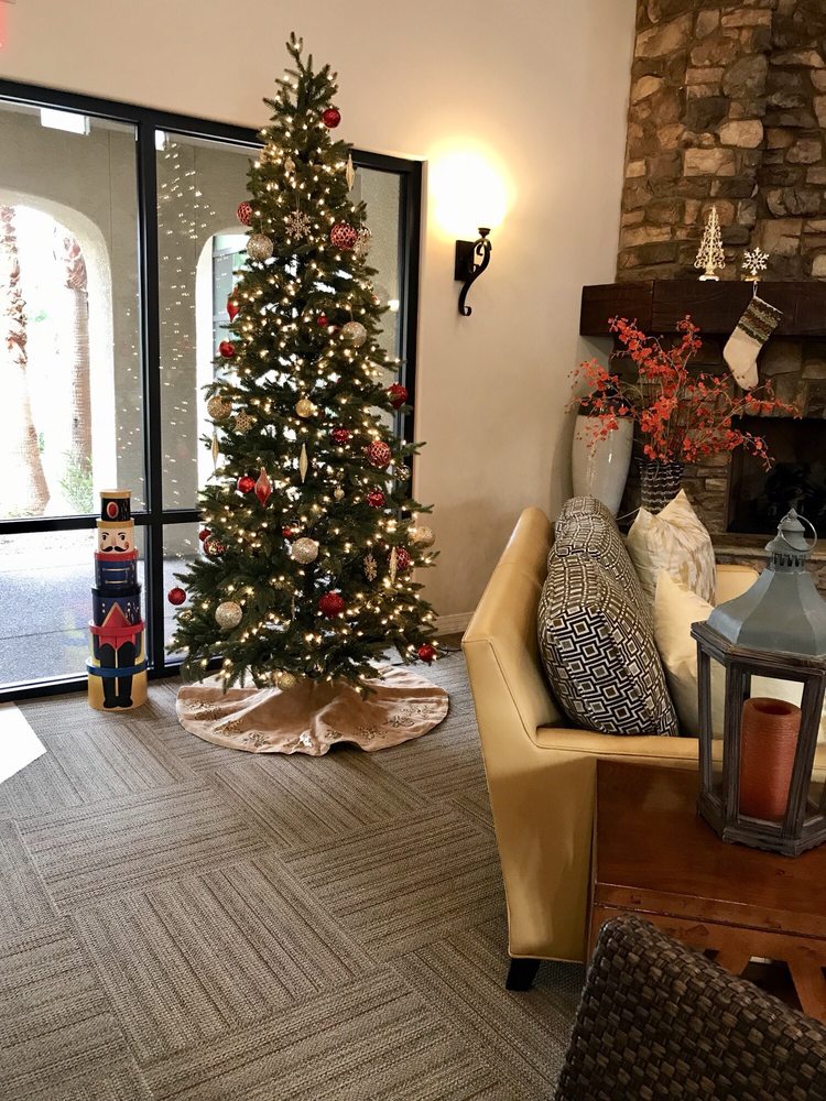 Beautiful Christmas tree - Yelp