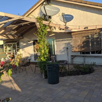 AMK Painting - Before Pergola Removal - Painters Near Me