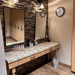 The Spa At Chumash Casino Resort - Mirrors with toiletries in men's locker room