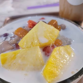 Autea Sweets & Eats - Bubble Tea Near Me - Chicago, Illinois