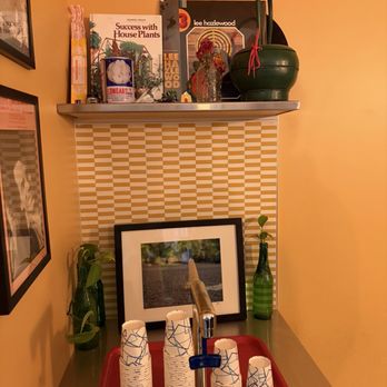 Big Feeling - Water station - Ice Cream & Frozen Yogurt Near Me - Providence, Rhode Island