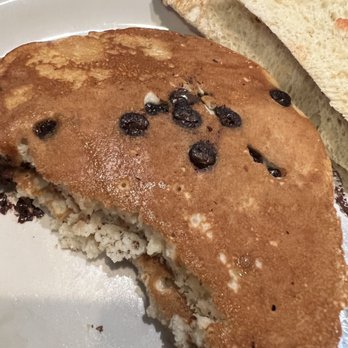 Metro Diner - Chocolate chip pancakes - American Near Me - Oviedo, Florida Metro Diner - Chocolate chip pancakes - American Near Me - Oviedo, Florida