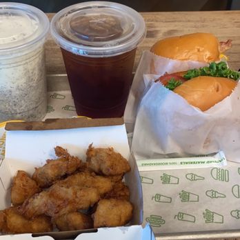 Shake Shack Rice Village - Burgers Near Me - Houston, Texas Shake Shack Rice Village - Burgers Near Me - Houston, Texas
