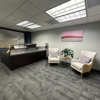 Lipsey & Associates - Our reception area. - Accountants Near Me - Vienna, Virginia Lipsey & Associates - Our reception area. - Accountants Near Me - Vienna, Virginia