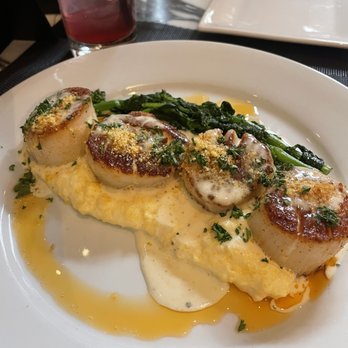 Saint John - Browned butter scallops - Cajun/Creole Near Me - New Orleans, Louisiana Saint John - Browned butter scallops - Cajun/Creole Near Me - New Orleans, Louisiana