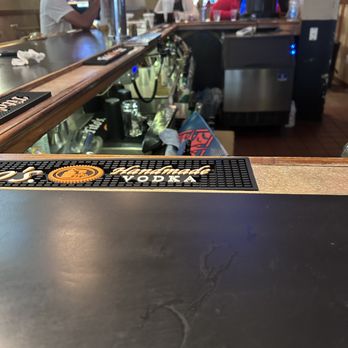 SIXTH STREET LOUNGE - Updated August 2025 - 14 Photos & 18