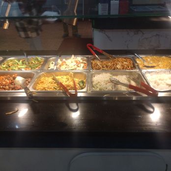 Feast Asian Buffet - Main buffet with the broccoli and beef or chicken and beef or fried rice or regular rice or noodles or lo mein - Buffets Near Me - Hanover Park, Illinois
