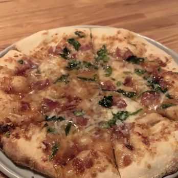 Cafe Rule & Wine Bar - Fig Jam pizza and pimento burger - New American Near Me - Hickory, North Carolina