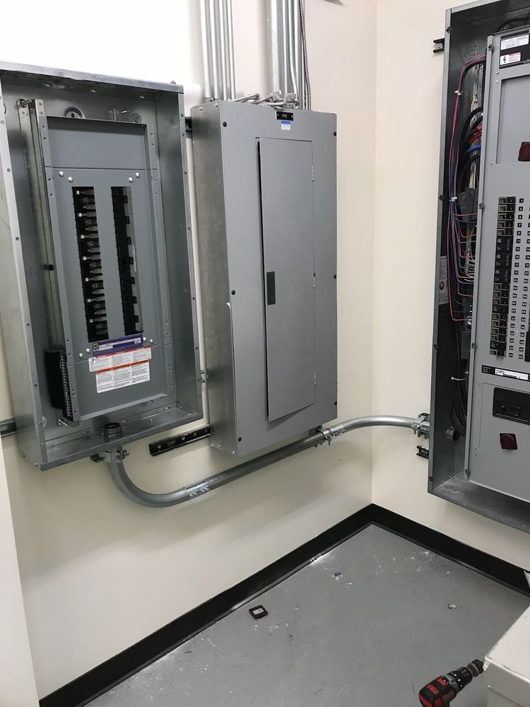 Slide of Platinum Electric Services