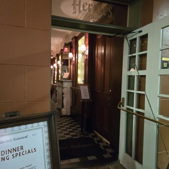 Antoine's Restaurant - Entrance to the restaurant - French Near Me - New Orleans, Louisiana Antoine's Restaurant - Entrance to the restaurant - French Near Me - New Orleans, Louisiana