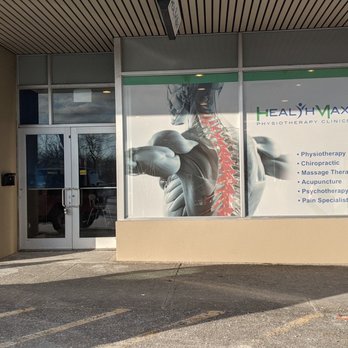 HealthMax Physiotherapy - From the plaza parking lot looking at the entrance & front windows of the business from directly outside. January 2022 - Physical Therapy Near Me - North York, Ontario HealthMax Physiotherapy - From the plaza parking lot looking at the entrance & front windows of the business from directly outside. January 2022 - Physical Therapy Near Me - North York, Ontario