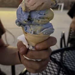 Mr. R's - Small supercow