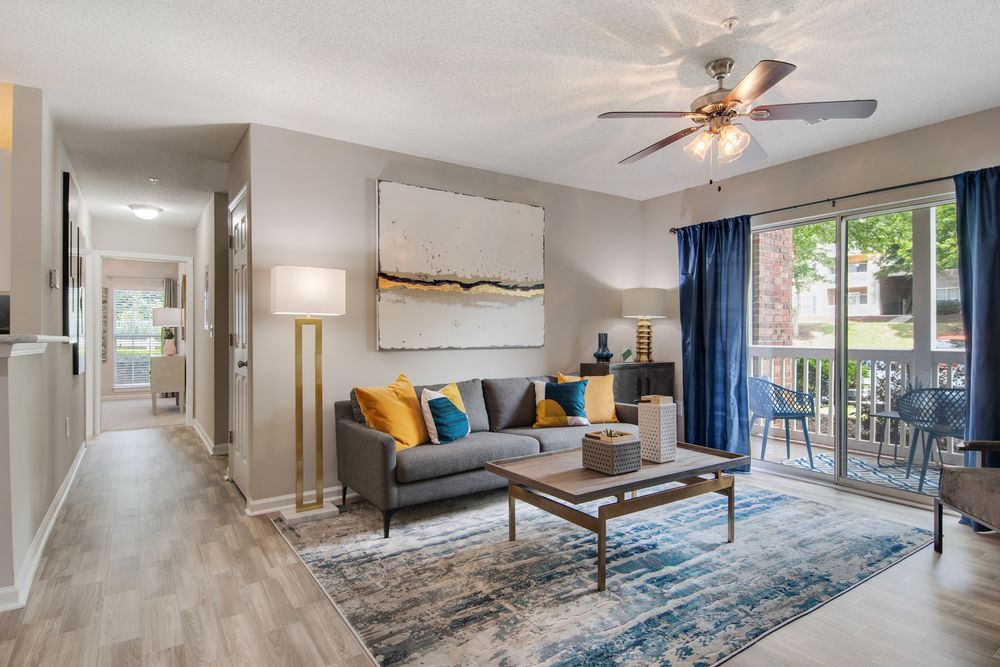 NORTH PARK AT EAGLE’S LANDING APARTMENTS 33 Photos 250 Evergreen