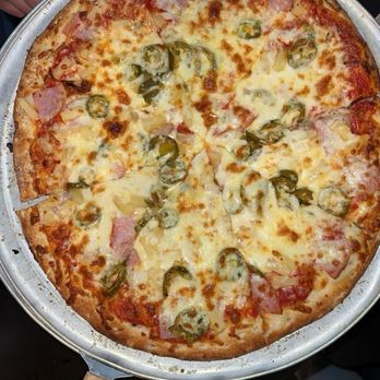 3 Guys Pizza Pies - Angry Hawaiian Pizza - Large - Pizza Near Me - Lakeland, Tennessee 3 Guys Pizza Pies - Angry Hawaiian Pizza - Large - Pizza Near Me - Lakeland, Tennessee