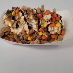 Rockin Robyn's Ice Cream & Food