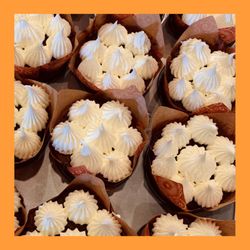 Winter Park Pie Company - Jumbo Cupcakes with assorted flavors.