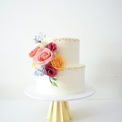 Big Cake Mom