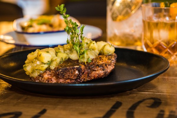 Hand Cut Chophouse by null