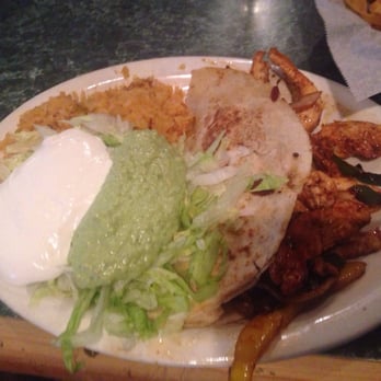 El Sombrero - Chicken fajita quesadilla - Mexican Near Me - Longview, Texas El Sombrero - Chicken fajita quesadilla - Mexican Near Me - Longview, Texas