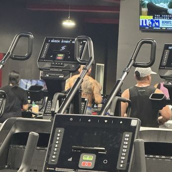 UFC GYM Alhambra - Boxing Near Me - Alhambra, California