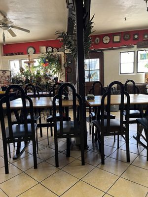 La Azteca by null