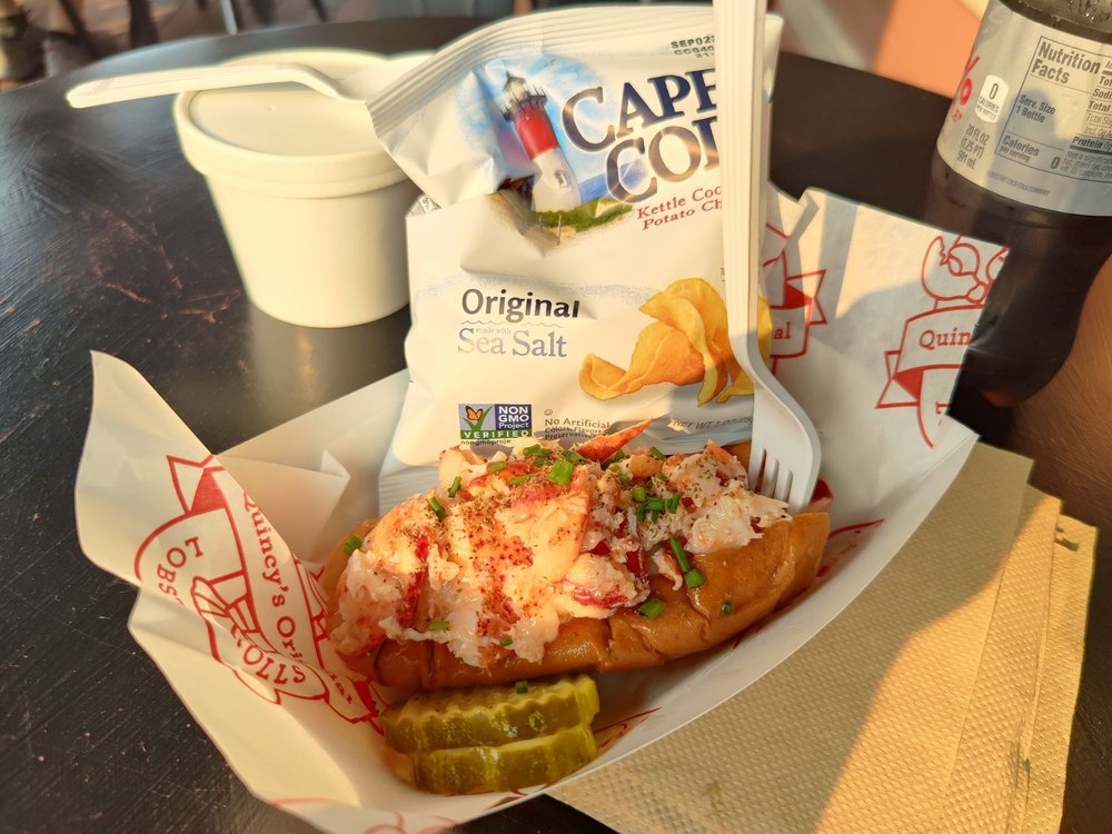 QUINCY’S ORIGINAL LOBSTER ROLLS CAPE MAY Updated October 2024 93