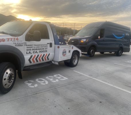 Servicio de grúas 24 horas en Los Ángeles