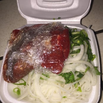 Mai's Kitchen - The fixings... RARE Filet Mignon 3 - Vietnamese Near Me - Union City, California