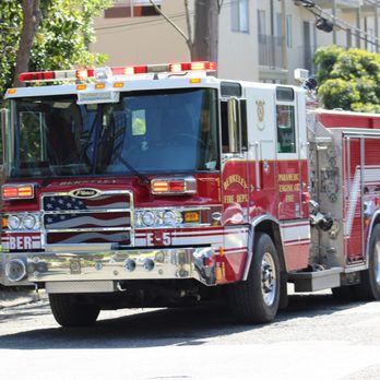 Berkeley Fire Department Station 5 - Berkeley fire engine 5 on a fire alarm call. - Fire Departments Near Me - Berkeley, California Berkeley Fire Department Station 5 - Berkeley fire engine 5 on a fire alarm call. - Fire Departments Near Me - Berkeley, California