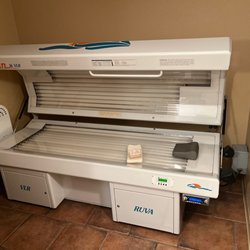 Four Seasons Tanning - Room 7