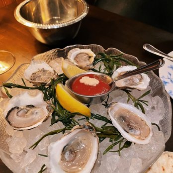 Armitage Alehouse - Pubs Near Me - Chicago, Illinois