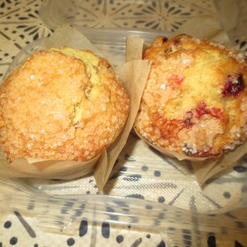 Seed Central Coffee & Eats - French toast (L) and cranberry (R) muffins - Bagels Near Me - Berlin, Connecticut Seed Central Coffee & Eats - French toast (L) and cranberry (R) muffins - Bagels Near Me - Berlin, Connecticut