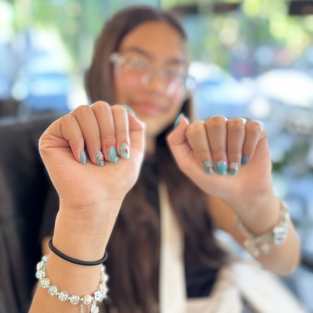 G-nails & Spa - Nail Salons Near Me - Davis, California G-nails & Spa - Nail Salons Near Me - Davis, California