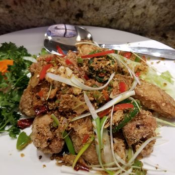 Fusion Kitchen - Quincy - Very tasty salt and pepper wings, highly recommend ordering, it was my favorite dish. - Asian Fusion Near Me - Quincy, Massachusetts Fusion Kitchen - Quincy - Very tasty salt and pepper wings, highly recommend ordering, it was my favorite dish. - Asian Fusion Near Me - Quincy, Massachusetts
