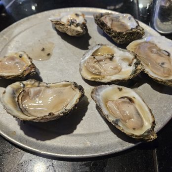 The Full Moon Oyster Bar - Seafood Near Me - Jamestown, North Carolina The Full Moon Oyster Bar - Seafood Near Me - Jamestown, North Carolina