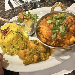 India Village Restaurant - Chicken Masala Combo