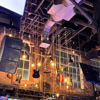 Dierks Bentley's Whiskey Row - Nashville - Decor - Bars Near Me - Nashville, Tennessee