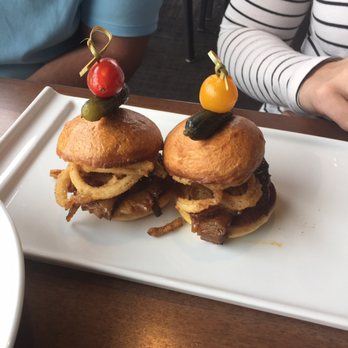 1898 Public House - Sliders - Cocktail Bars Near Me - Spokane, Washington 1898 Public House - Sliders - Cocktail Bars Near Me - Spokane, Washington