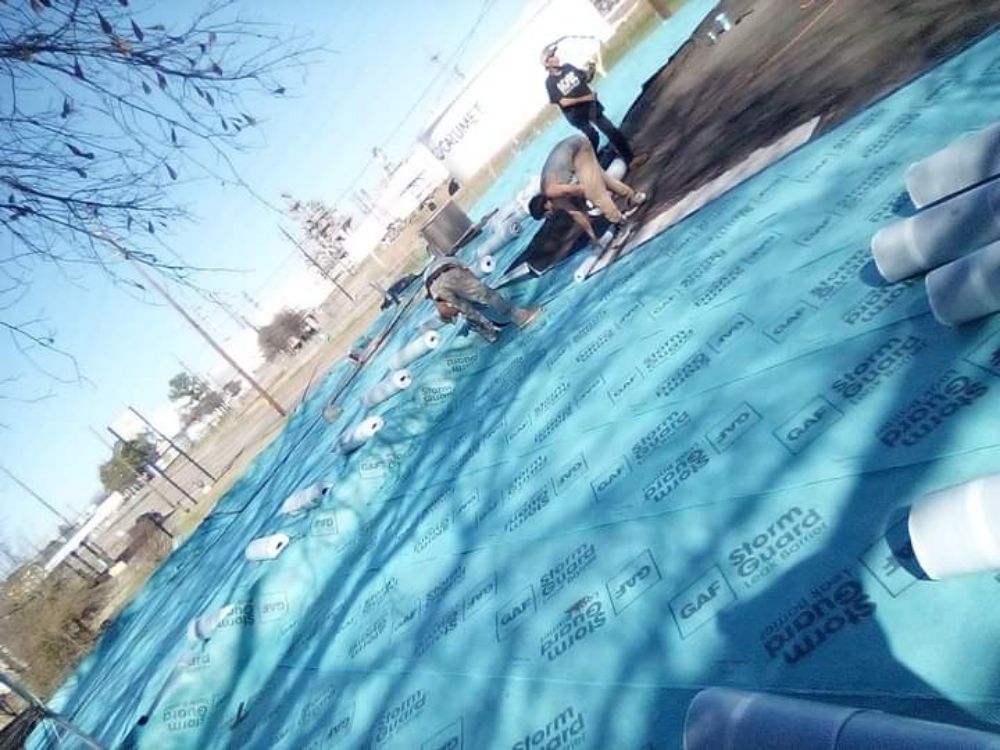 Slide of J&J Roofing