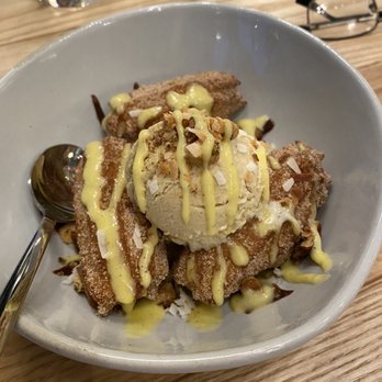 Flora - Churro sundae - Mexican Near Me - Albuquerque, New Mexico
