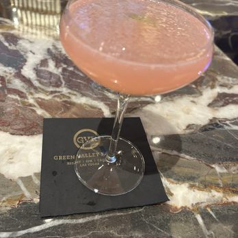 Sip Cocktails & Martinis - Lounges Near Me - Henderson, Nevada Sip Cocktails & Martinis - Lounges Near Me - Henderson, Nevada