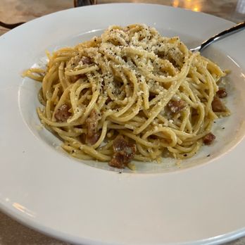 Armando's - Pizza Near Me - Winter Park, Florida