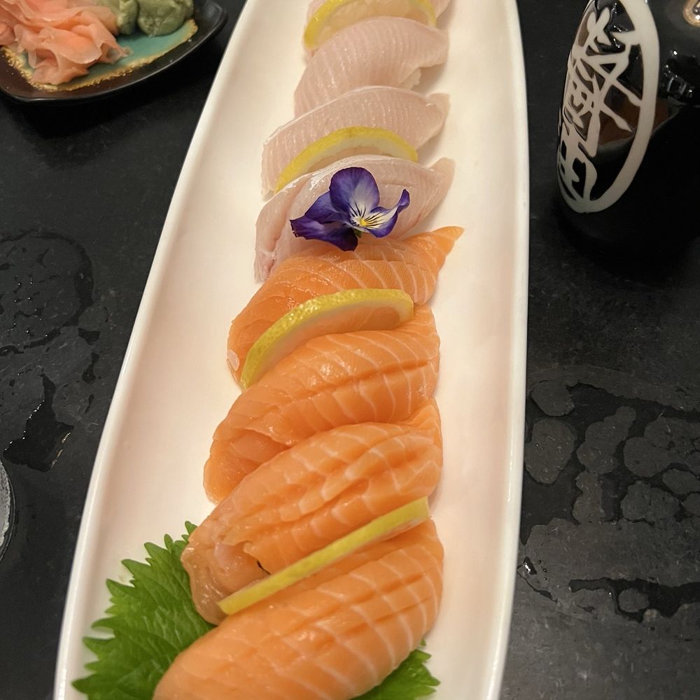 The Royal Lanai - Sushi Bars Near Me - Lihue, Hawaii
