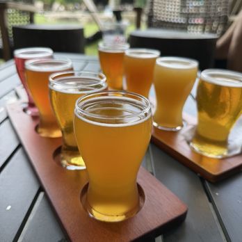 Lark Brewing - Beer flight - Breweries Near Me - Aldie, Virginia Lark Brewing - Beer flight - Breweries Near Me - Aldie, Virginia