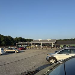 Vineland Flea Market - A completely underwhelming flea market