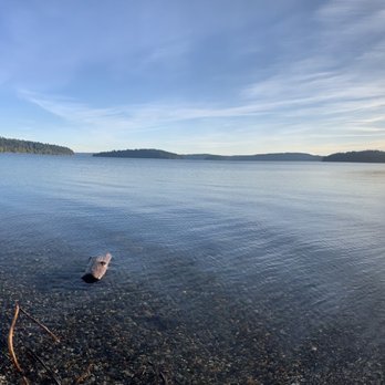 Heartful Retreats - Beautiful private beach view of the water! - Bed & Breakfast Near Me - Anacortes, Washington Heartful Retreats - Beautiful private beach view of the water! - Bed & Breakfast Near Me - Anacortes, Washington