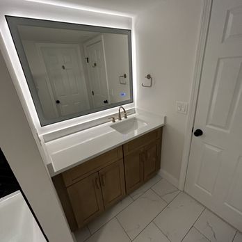 Donovan Designs - Heated mirror - Carpenters Near Me