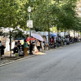 Rittenhouse Square Fine Art Show - Festivals Near Me - Philadelphia, Pennsylvania