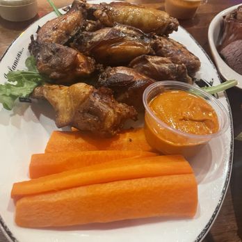 Butcher Bar - Chicken wings - Barbeque Near Me - Astoria, New York